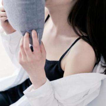 VRETF（159786）跌2.42%，成交额1648.46万元